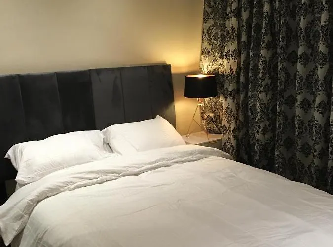 Aparthotel Azalea/lei